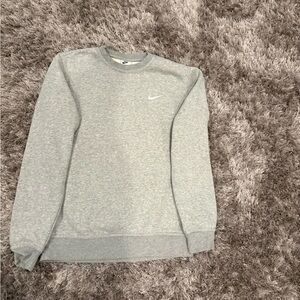 Nike Men's Light Gray Crewneck Sweater